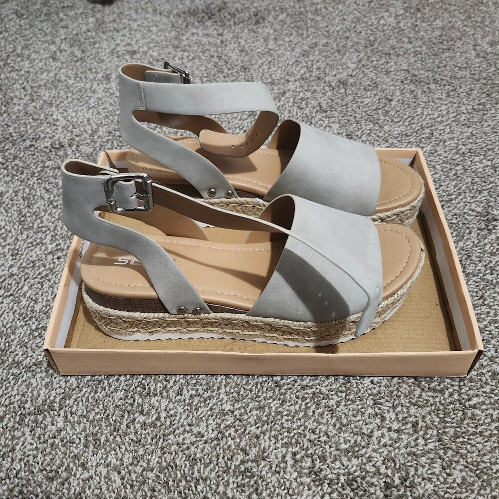 Gray strappy open toe platform sandals - image 1